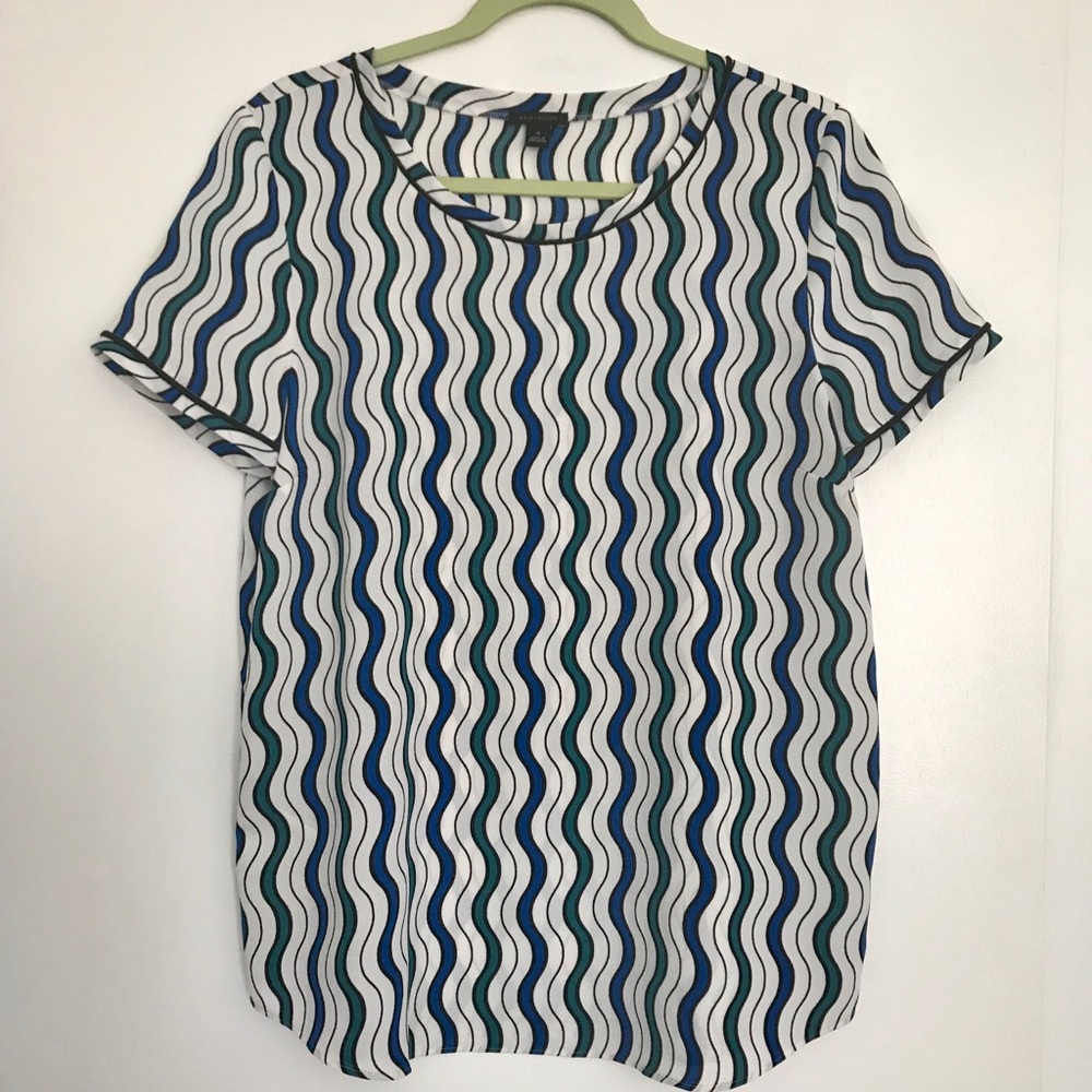 Ann Taylor Short Sleeve Shirt Size M